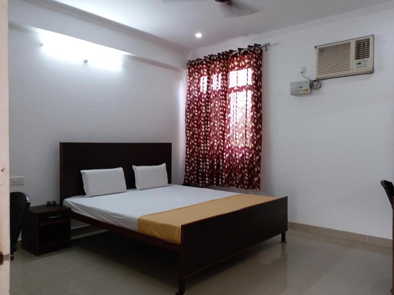 Krishna Hansraj Hotel Una  Zewnętrze zdjęcie